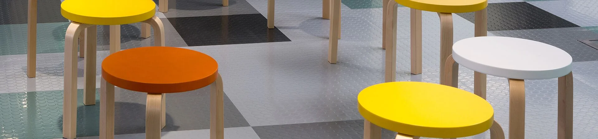SaarFloor Noppe Stud Tile